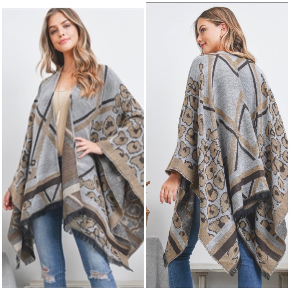 OPEN FRONT LEOPARD PATTERN FRINGE RUANA WRAP KIMONO 👘 Acrylic
H:30" , W:106" - Picture 1 of 6